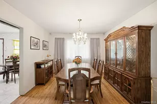 71 Parkway Dr, Syosset, NY 11791 - Photo 5
