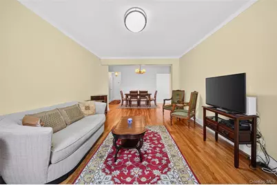 110-20 71 Avenue #408, Forest Hills, NY 11375 - Photo 5