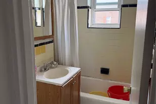 84-50 169th St, Jamaica, NY 11432 - Photo 5