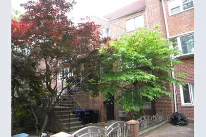 718 E 80th Street, Brooklyn, NY 11236 - Photo 1