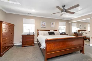 100- 70 Baker Ct, Island Park, NY 11558 - Photo 11