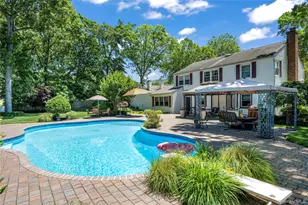 32 Westmoylan Ln, Coram, NY 11727 - Photo 3