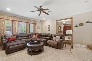 6 Redwood Dr, Dix Hills, NY 11746 - Photo 13