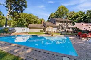 6 Redwood Dr, Dix Hills, NY 11746 - Photo 39