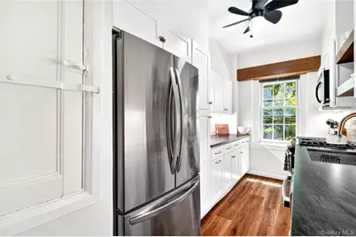 525 W 238th Street #1G, Bronx, NY 10463 - Photo 7