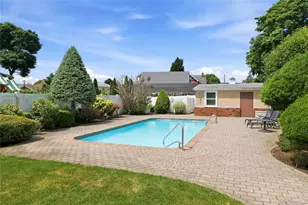 504 Staples St, Farmingdale, NY 11735 - Photo 27