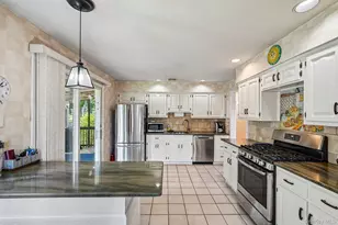 13 Bayview Dr, Stony Point, NY 10980 - Photo 11