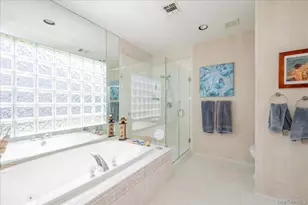 10 Windwatch Dr, Hauppauge, NY 11788 - Photo 23