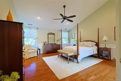 36 Pritchard Court, Fishkill, NY 12524 - Photo 5