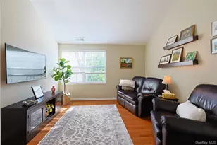 36 Pritchard Ct, Fishkill, NY 12524 - Photo 13