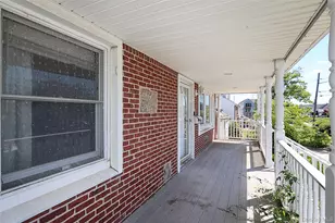 20 E Clearwater Rd, Lindenhurst, NY 11757 - Photo 35