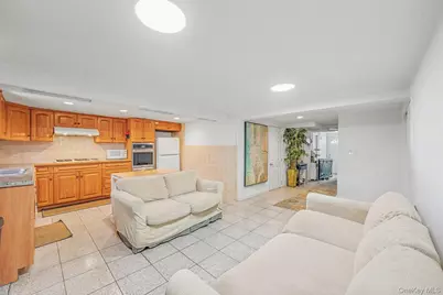 2015 36th Street, Astoria, NY 11105 - Photo 19