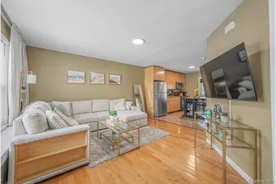 2015 36th Street, Astoria, NY 11105 - Photo 5