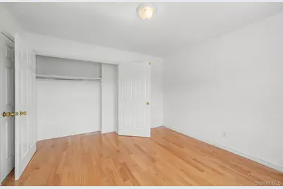 2015 36th Street, Astoria, NY 11105 - Photo 17