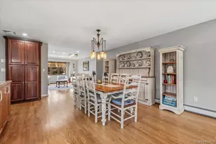 40 Sherman Dr, Syosset, NY 11791 - Photo 9