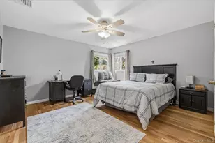 40 Sherman Dr, Syosset, NY 11791 - Photo 21