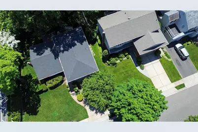 128 Atkinson Road, Rockville Centre, NY 11570 - Photo 41