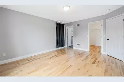 25 First Street W, Patchogue, NY 11772 - Photo 29