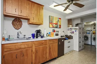 14 (Aka #10) Entrance Court, Yonkers, NY 10710 - Photo 23