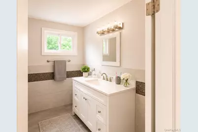 1 Hilltop Road, New City, NY 10956 - Photo 11