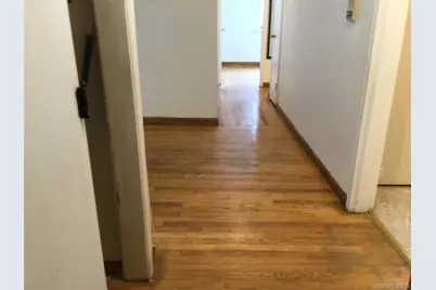 66-10 149 St #3F, Flushing, NY 11367 - Photo 9