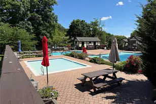 20 Foxwood Dr, Pleasantville, NY 10570 - Photo 23