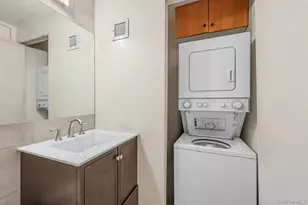 160 W 66th St, New York, NY 10023 - Photo 25