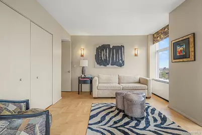 160 W 66th Street #49D, New York, NY 10023 - Photo 17