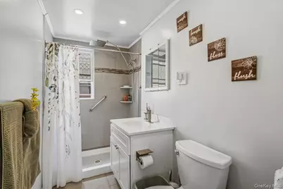 94-26 210th Street, Queens Village, NY 11428 - Photo 15
