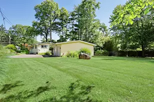 16 Heather Ln, West Nyack, NY 10994 - Photo 3