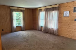 525/83 Riverleigh Ave, Riverhead, NY 11901 - Photo 5