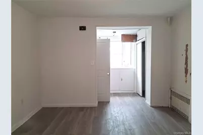 155 W End Avenue, Brooklyn, NY 11235 - Photo 7