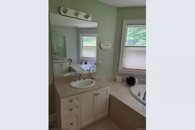 170 Watch Hill Road, Cortlandt Manor, NY 10567 - Photo 21