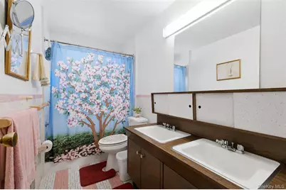 445 Olmstead Avenue, Bronx, NY 10473 - Photo 15