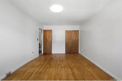 445 Olmstead Avenue, Bronx, NY 10473 - Photo 7