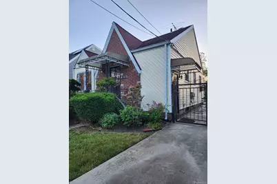 11942 238th Street, Cambria Heights, NY 11411 - Photo 27