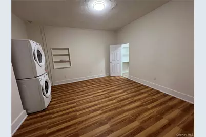 78 Bayville Avenue #c, Bayville, NY 11709 - Photo 5