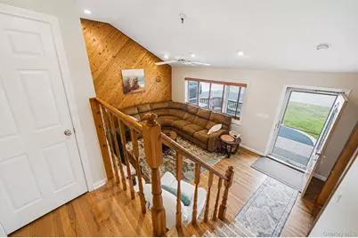 92 W 19th Street, Deer Park, NY 11729 - Photo 13