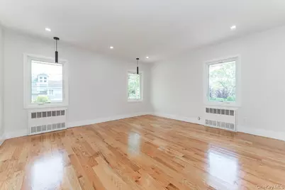 890 Carol Court, Woodmere, NY 11598 - Photo 11