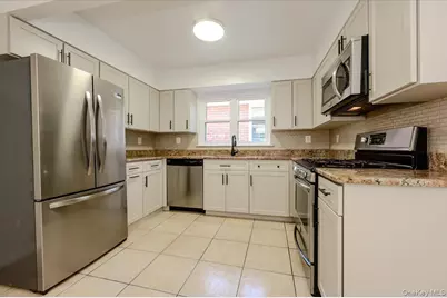 1183 Neill Avenue, Bronx, NY 10461 - Photo 11