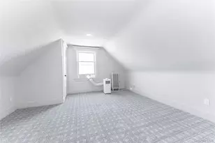 486 Oxford Rd, Cedarhurst, NY 11516 - Photo 27
