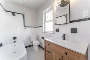 486 Oxford Rd, Cedarhurst, NY 11516 - Photo 25