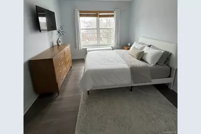 305 6th Avenue #2A, Pelham, NY 10803 - Photo 5