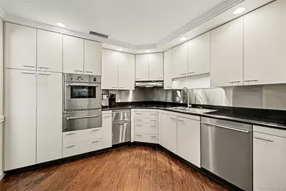 34 Heritage Hills Unit #C, Somers, NY 10589 - Photo 3