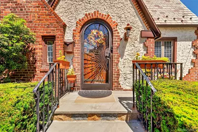 41 Green Place, New Rochelle, NY 10801 - Photo 9