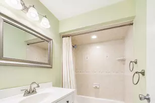 140 Regis Dr, New York, NY 10314 - Photo 23