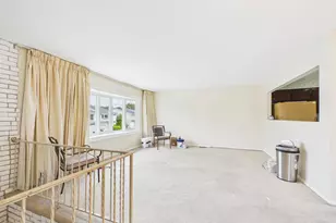 140 Regis Dr, New York, NY 10314 - Photo 5