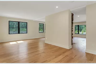 676 Hardscrabble Road, Chappaqua, NY 10514 - Photo 21