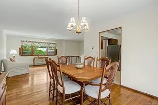 15 Oskar Dr, Mahopac, NY 10541 - Photo 5