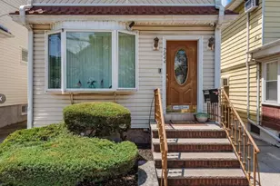 78-44 86th St, Glendale, NY 11385 - Photo 3